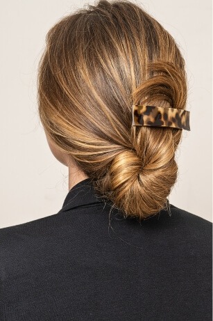 barrette hairstyle to wear on vacation